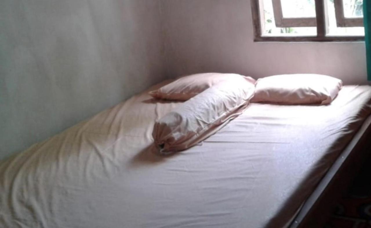 Gerbang Banyu Langit Cottage Бантул Екстериор снимка