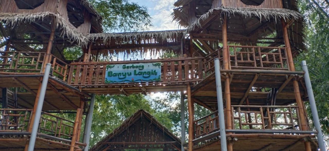 Gerbang Banyu Langit Cottage Бантул Екстериор снимка